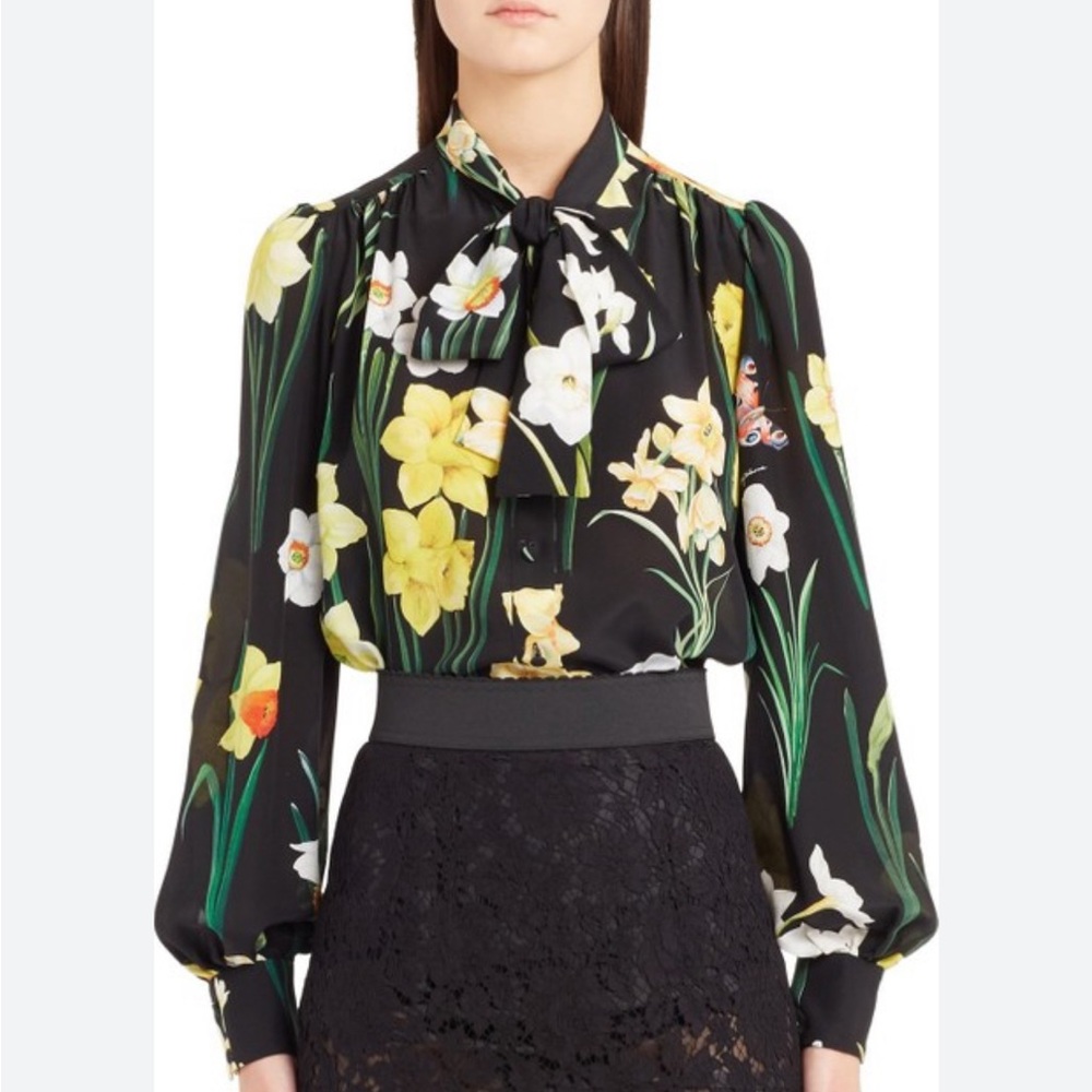 Dolce & Gabbana Daffodil Silk crepe de chine bow blouse Sz IT40 (US 4/6)